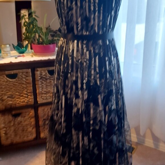Sandra Darren Dress - Gorgerous! NWOT Size 16 - Picture 4 of 4